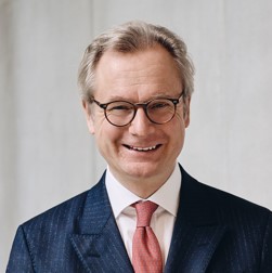 Dr. Per-Johan Horgby